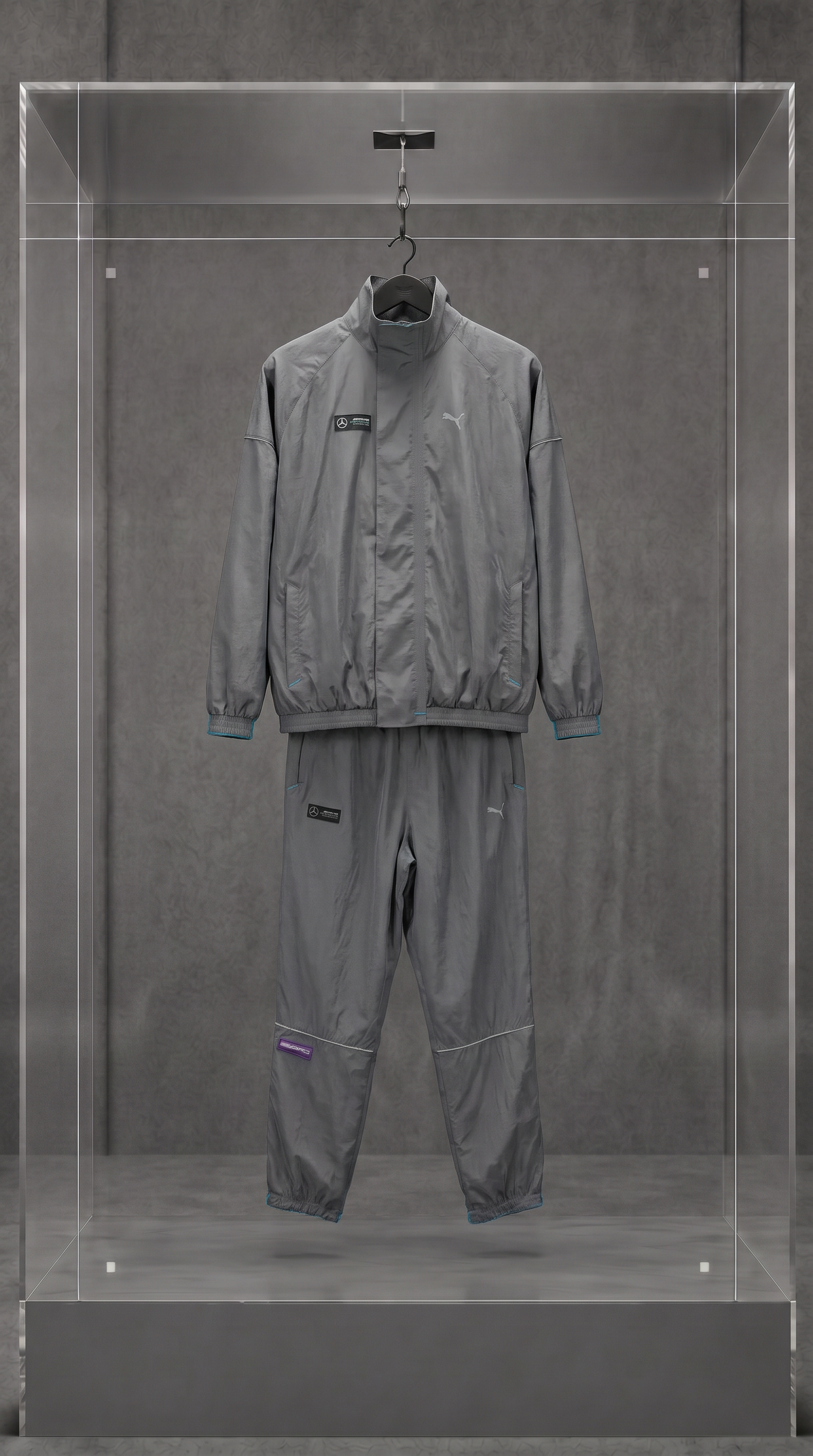 PUMA × MERCEDES-AMG PETRONAS Silver Arrows — conjunto (jaqueta + calça) · 2020
